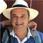 Profesor con B1, experiencia en impartir clases a niños en Galidiomas durante 2 años. Amplia experiencia en empresas con el inglés como idioma más importante